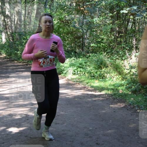 28.09.2025 - 33. Volkslauf durch das schöne Alstertal Strokosch-Dieckow http://msf.ph/oto/8974176 28.09.2025 12:36:48 Laufen 2028, 2353 meine-sportfotos.de