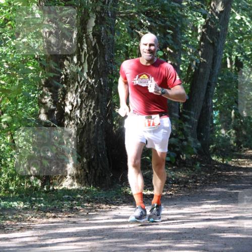 28.09.2025 - 33. Volkslauf durch das schöne Alstertal Strokosch-Dieckow http://msf.ph/oto/8974242 28.09.2025 12:38:32 Laufen 179 meine-sportfotos.de