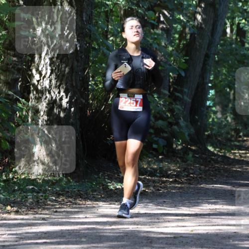 28.09.2025 - 33. Volkslauf durch das schöne Alstertal Strokosch-Dieckow http://msf.ph/oto/8974293 28.09.2025 12:40:39 Laufen 2257 meine-sportfotos.de