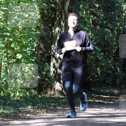 28.09.2025 - 33. Volkslauf durch das schöne Alstertal Strokosch-Dieckow http://msf.ph/oto/8974371 28.09.2025 12:43:11 Laufen  meine-sportfotos.de