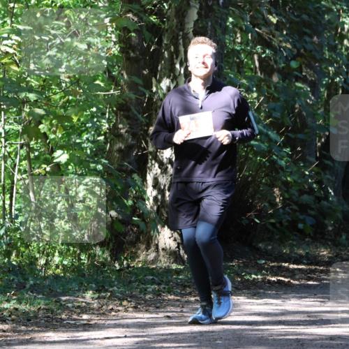 28.09.2025 - 33. Volkslauf durch das schöne Alstertal Strokosch-Dieckow http://msf.ph/oto/8974372 28.09.2025 12:43:11 Laufen  meine-sportfotos.de