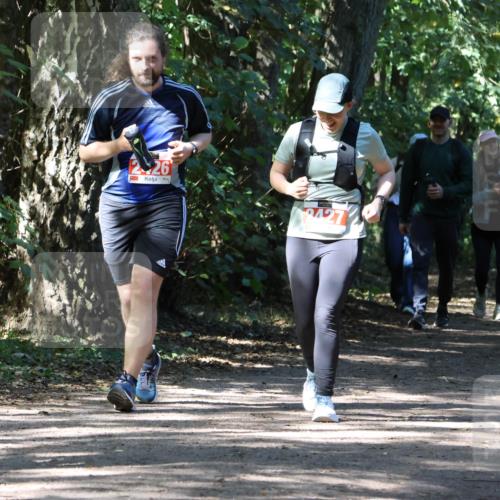 28.09.2025 - 33. Volkslauf durch das schöne Alstertal Strokosch-Dieckow http://msf.ph/oto/8974397 28.09.2025 12:43:29 Laufen 242, 26 meine-sportfotos.de