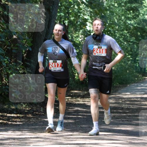 28.09.2025 - 33. Volkslauf durch das schöne Alstertal Strokosch-Dieckow http://msf.ph/oto/8974462 28.09.2025 12:44:57 Laufen 2417, 444, 2418 meine-sportfotos.de
