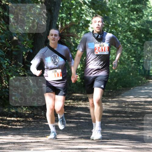 28.09.2025 - 33. Volkslauf durch das schöne Alstertal Strokosch-Dieckow http://msf.ph/oto/8974465 28.09.2025 12:44:57 Laufen 2418, 17, 444 meine-sportfotos.de