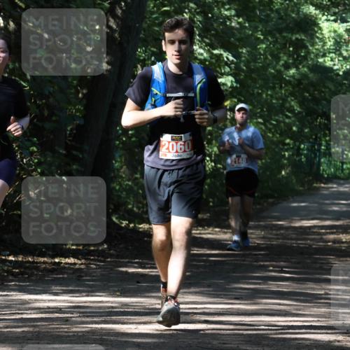 28.09.2025 - 33. Volkslauf durch das schöne Alstertal Strokosch-Dieckow http://msf.ph/oto/8974643 28.09.2025 12:52:17 Laufen 2059, 2060, 2148 meine-sportfotos.de
