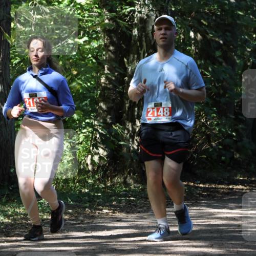 28.09.2025 - 33. Volkslauf durch das schöne Alstertal Strokosch-Dieckow http://msf.ph/oto/8974653 28.09.2025 12:52:24 Laufen 21, 2148 meine-sportfotos.de