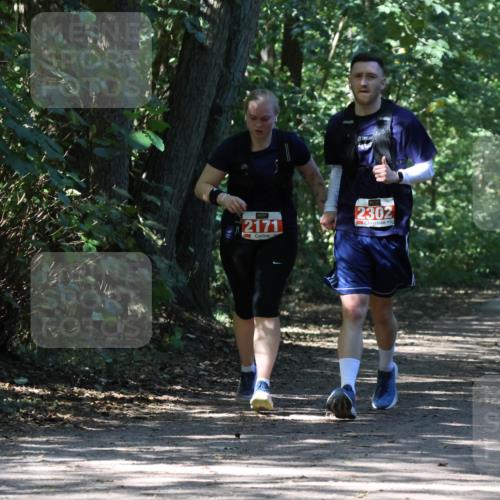28.09.2025 - 33. Volkslauf durch das schöne Alstertal Strokosch-Dieckow http://msf.ph/oto/8974699 28.09.2025 12:56:53 Laufen 2171, 2302 meine-sportfotos.de