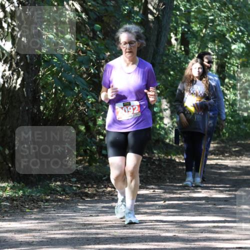28.09.2025 - 33. Volkslauf durch das schöne Alstertal Strokosch-Dieckow http://msf.ph/oto/8974816 28.09.2025 13:04:16 Laufen 092 meine-sportfotos.de