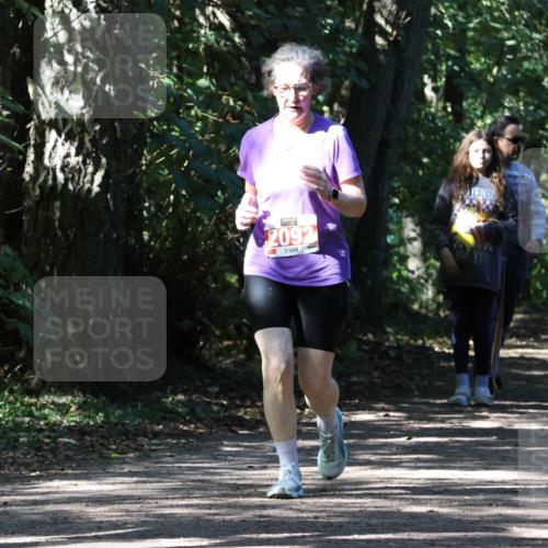 28.09.2025 - 33. Volkslauf durch das schöne Alstertal Strokosch-Dieckow http://msf.ph/oto/8974821 28.09.2025 13:04:16 Laufen 2092 meine-sportfotos.de