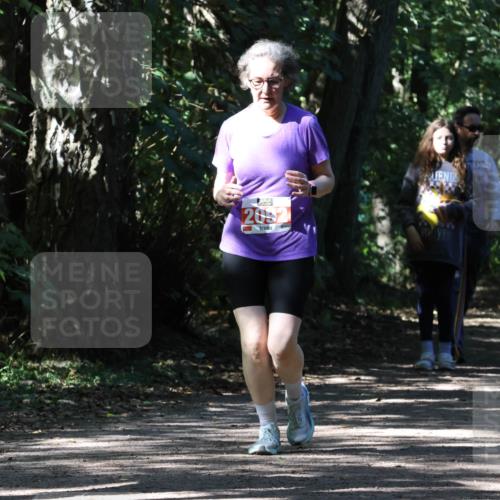28.09.2025 - 33. Volkslauf durch das schöne Alstertal Strokosch-Dieckow http://msf.ph/oto/8974822 28.09.2025 13:04:16 Laufen 2092 meine-sportfotos.de