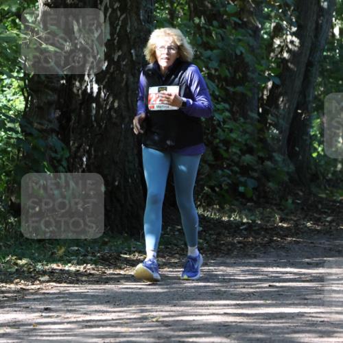 28.09.2025 - 33. Volkslauf durch das schöne Alstertal Strokosch-Dieckow http://msf.ph/oto/8974919 28.09.2025 13:35:06 Laufen 22 meine-sportfotos.de