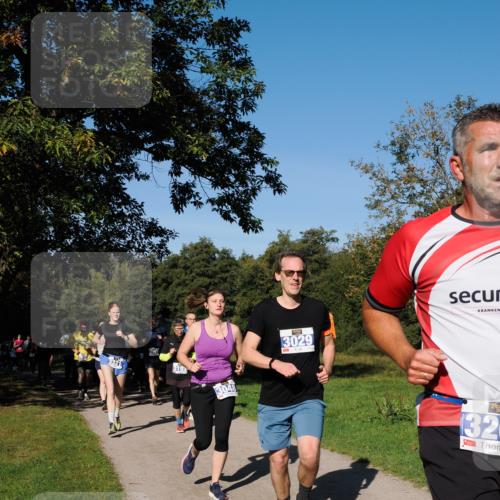 28.09.2025 - 33. Volkslauf durch das schöne Alstertal Fabian Wolf http://msf.ph/oto/8974933 28.09.2025 10:35:32 Laufen 3321, 3048, 3029, 320 meine-sportfotos.de