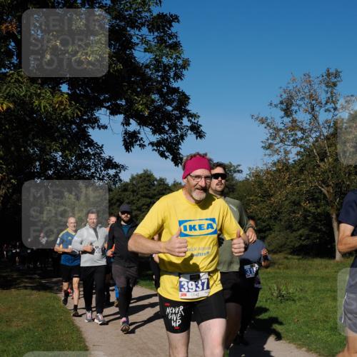 28.09.2025 - 33. Volkslauf durch das schöne Alstertal Fabian Wolf http://msf.ph/oto/8974981 28.09.2025 10:35:37 Laufen 008, 3937, 315 meine-sportfotos.de