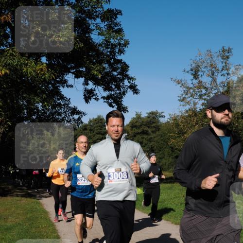 28.09.2025 - 33. Volkslauf durch das schöne Alstertal Fabian Wolf http://msf.ph/oto/8974997 28.09.2025 10:35:39 Laufen 325, 3008 meine-sportfotos.de