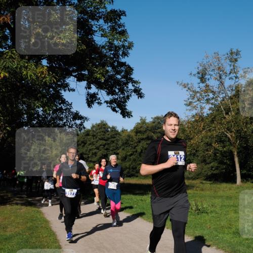28.09.2025 - 33. Volkslauf durch das schöne Alstertal Fabian Wolf http://msf.ph/oto/8975031 28.09.2025 10:35:43 Laufen 3177, 12 meine-sportfotos.de