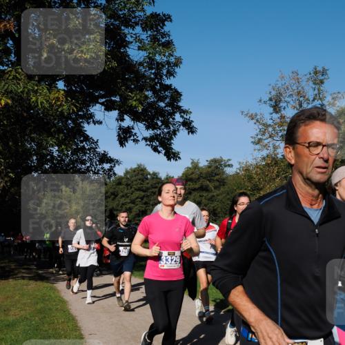 28.09.2025 - 33. Volkslauf durch das schöne Alstertal Fabian Wolf http://msf.ph/oto/8975047 28.09.2025 10:35:45 Laufen 318, 3329, 177 meine-sportfotos.de