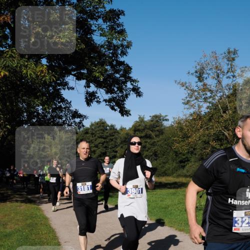 28.09.2025 - 33. Volkslauf durch das schöne Alstertal Fabian Wolf http://msf.ph/oto/8975071 28.09.2025 10:35:47 Laufen 120, 3181, 115, 3901, 1329 meine-sportfotos.de