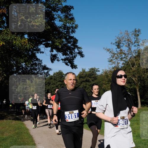 28.09.2025 - 33. Volkslauf durch das schöne Alstertal Fabian Wolf http://msf.ph/oto/8975078 28.09.2025 10:35:48 Laufen 120, 3119, 3181, 332, 901 meine-sportfotos.de