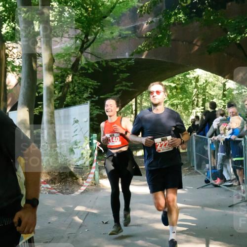28.09.2025 - 33. Volkslauf durch das schöne Alstertal Fabian Wolf http://msf.ph/oto/8975178 28.09.2025 12:18:07 Laufen 2140, 2225 meine-sportfotos.de
