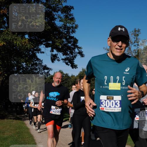 28.09.2025 - 33. Volkslauf durch das schöne Alstertal Fabian Wolf http://msf.ph/oto/8975265 28.09.2025 10:36:15 Laufen 2025, 39, 3405, 3003, 3012 meine-sportfotos.de