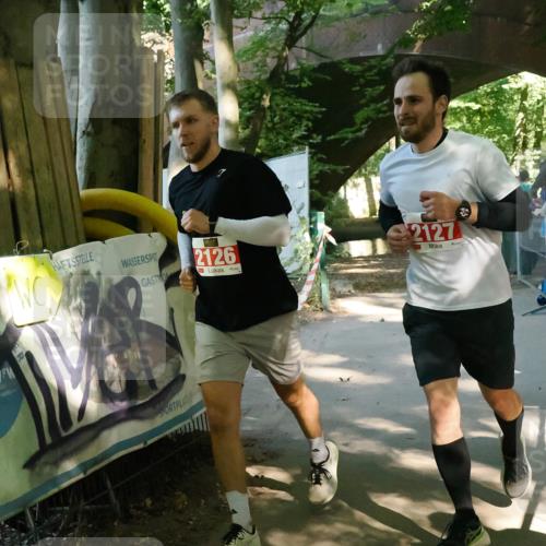28.09.2025 - 33. Volkslauf durch das schöne Alstertal Fabian Wolf http://msf.ph/oto/8975319 28.09.2025 12:19:00 Laufen 2126, 2127 meine-sportfotos.de