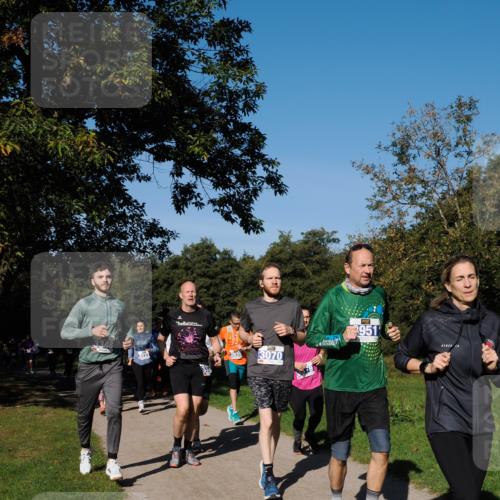 28.09.2025 - 33. Volkslauf durch das schöne Alstertal Fabian Wolf http://msf.ph/oto/8975344 28.09.2025 10:36:24 Laufen 3935, 3070, 3951 meine-sportfotos.de