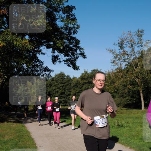 28.09.2025 - 33. Volkslauf durch das schöne Alstertal Fabian Wolf http://msf.ph/oto/8975390 28.09.2025 10:36:31 Laufen 3235, 3338, 3397, 3090 meine-sportfotos.de