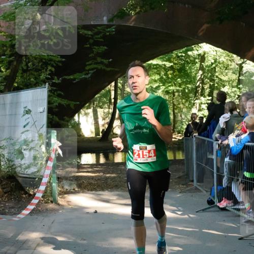 28.09.2025 - 33. Volkslauf durch das schöne Alstertal Fabian Wolf http://msf.ph/oto/8975433 28.09.2025 12:19:41 Laufen 2154 meine-sportfotos.de