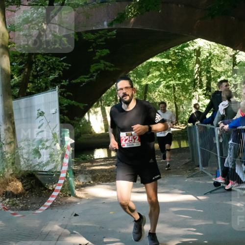 28.09.2025 - 33. Volkslauf durch das schöne Alstertal Fabian Wolf http://msf.ph/oto/8975476 28.09.2025 12:19:58 Laufen 2252, 3 meine-sportfotos.de