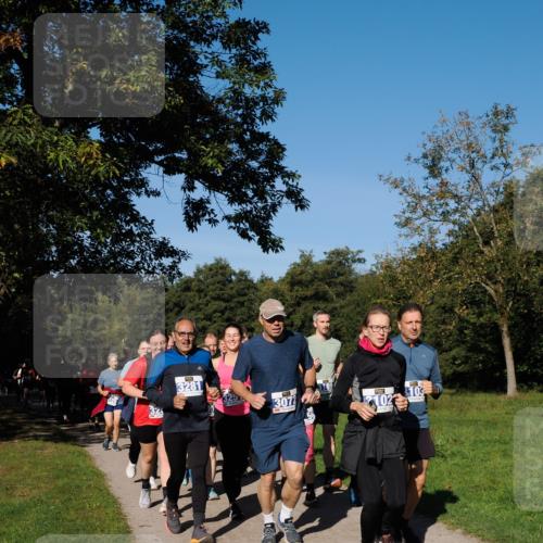 28.09.2025 - 33. Volkslauf durch das schöne Alstertal Fabian Wolf http://msf.ph/oto/8975484 28.09.2025 10:36:45 Laufen 32, 3281, 3072, 102, 3103 meine-sportfotos.de
