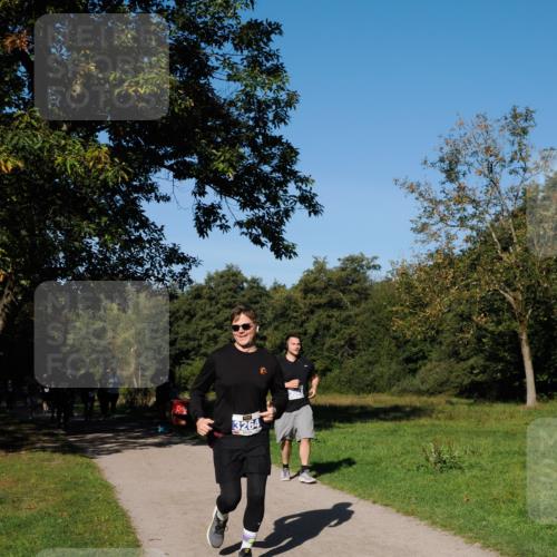 28.09.2025 - 33. Volkslauf durch das schöne Alstertal Fabian Wolf http://msf.ph/oto/8975631 28.09.2025 10:37:05 Laufen 13264 meine-sportfotos.de