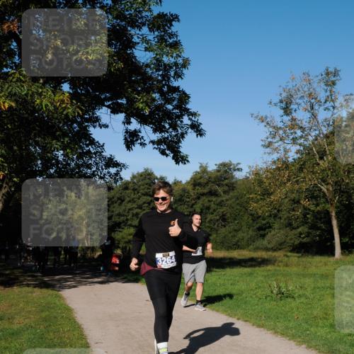 28.09.2025 - 33. Volkslauf durch das schöne Alstertal Fabian Wolf http://msf.ph/oto/8975633 28.09.2025 10:37:05 Laufen 3264 meine-sportfotos.de