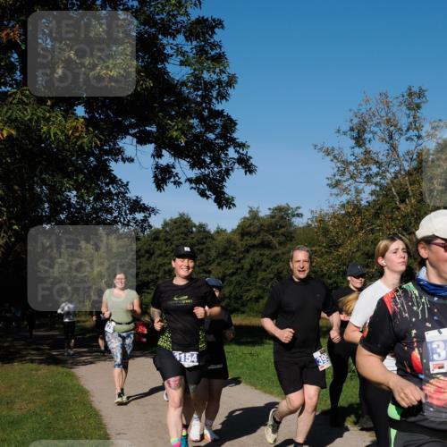 28.09.2025 - 33. Volkslauf durch das schöne Alstertal Fabian Wolf http://msf.ph/oto/8975669 28.09.2025 10:37:14 Laufen 3154, 395, 13 meine-sportfotos.de