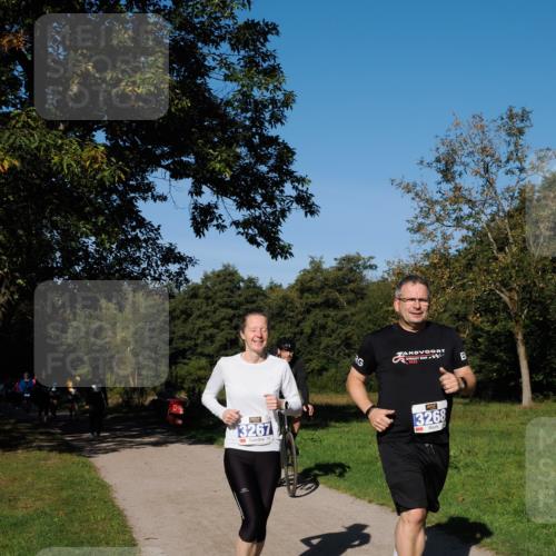 28.09.2025 - 33. Volkslauf durch das schöne Alstertal Fabian Wolf http://msf.ph/oto/8975694 28.09.2025 10:37:21 Laufen 3267, 2023, 3268 meine-sportfotos.de