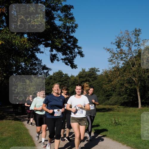 28.09.2025 - 33. Volkslauf durch das schöne Alstertal Fabian Wolf http://msf.ph/oto/8975761 28.09.2025 10:37:44 Laufen 3389, 390, 158 meine-sportfotos.de