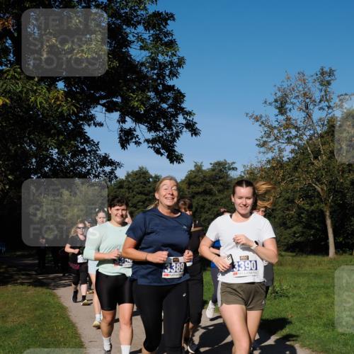 28.09.2025 - 33. Volkslauf durch das schöne Alstertal Fabian Wolf http://msf.ph/oto/8975764 28.09.2025 10:37:45 Laufen 3389, 13390 meine-sportfotos.de
