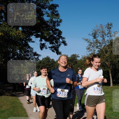 28.09.2025 - 33. Volkslauf durch das schöne Alstertal Fabian Wolf http://msf.ph/oto/8975767 28.09.2025 10:37:45 Laufen 3077, 3386, 3389, 339 meine-sportfotos.de