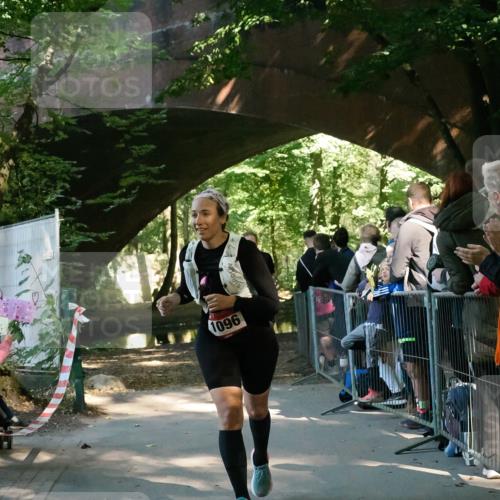 28.09.2025 - 33. Volkslauf durch das schöne Alstertal Fabian Wolf http://msf.ph/oto/8975788 28.09.2025 12:23:19 Laufen 1096 meine-sportfotos.de