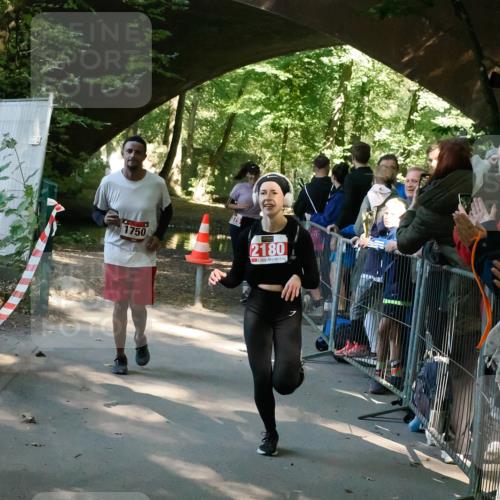 28.09.2025 - 33. Volkslauf durch das schöne Alstertal Fabian Wolf http://msf.ph/oto/8975834 28.09.2025 12:23:51 Laufen 1750, 379, 2180 meine-sportfotos.de