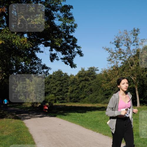 28.09.2025 - 33. Volkslauf durch das schöne Alstertal Fabian Wolf http://msf.ph/oto/8975840 28.09.2025 10:37:57 Laufen  meine-sportfotos.de