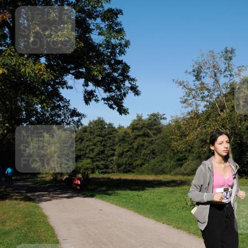 28.09.2025 - 33. Volkslauf durch das schöne Alstertal Fabian Wolf http://msf.ph/oto/8975841 28.09.2025 10:37:57 Laufen  meine-sportfotos.de