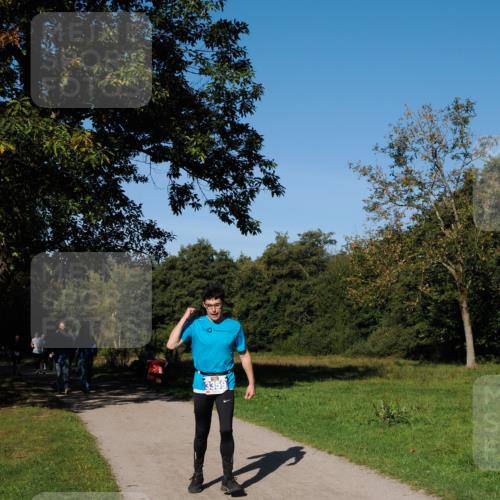 28.09.2025 - 33. Volkslauf durch das schöne Alstertal Fabian Wolf http://msf.ph/oto/8975869 28.09.2025 10:38:15 Laufen  meine-sportfotos.de