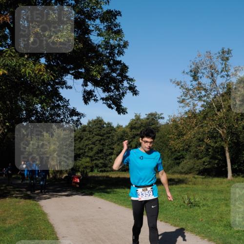 28.09.2025 - 33. Volkslauf durch das schöne Alstertal Fabian Wolf http://msf.ph/oto/8975877 28.09.2025 10:38:16 Laufen 3359 meine-sportfotos.de