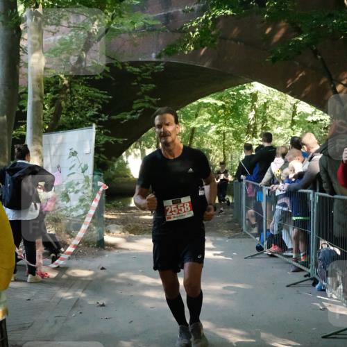 28.09.2025 - 33. Volkslauf durch das schöne Alstertal Fabian Wolf http://msf.ph/oto/8975904 28.09.2025 12:24:07 Laufen 2558 meine-sportfotos.de