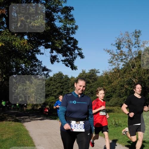 28.09.2025 - 33. Volkslauf durch das schöne Alstertal Fabian Wolf http://msf.ph/oto/8975941 28.09.2025 10:38:32 Laufen 3360 meine-sportfotos.de