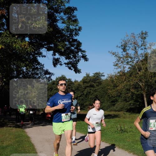 28.09.2025 - 33. Volkslauf durch das schöne Alstertal Fabian Wolf http://msf.ph/oto/8975993 28.09.2025 10:38:43 Laufen 4163, 1910, 41 meine-sportfotos.de