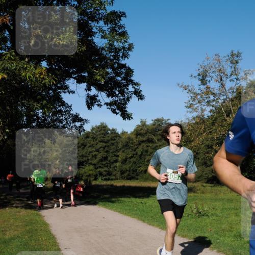28.09.2025 - 33. Volkslauf durch das schöne Alstertal Fabian Wolf http://msf.ph/oto/8976004 28.09.2025 10:38:44 Laufen 405 meine-sportfotos.de