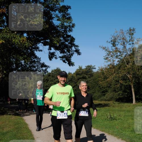 28.09.2025 - 33. Volkslauf durch das schöne Alstertal Fabian Wolf http://msf.ph/oto/8976023 28.09.2025 10:38:51 Laufen 3192, 1922, 3354, 3353 meine-sportfotos.de