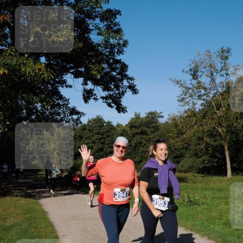 28.09.2025 - 33. Volkslauf durch das schöne Alstertal Fabian Wolf http://msf.ph/oto/8976096 28.09.2025 10:39:01 Laufen 3947, 3953 meine-sportfotos.de