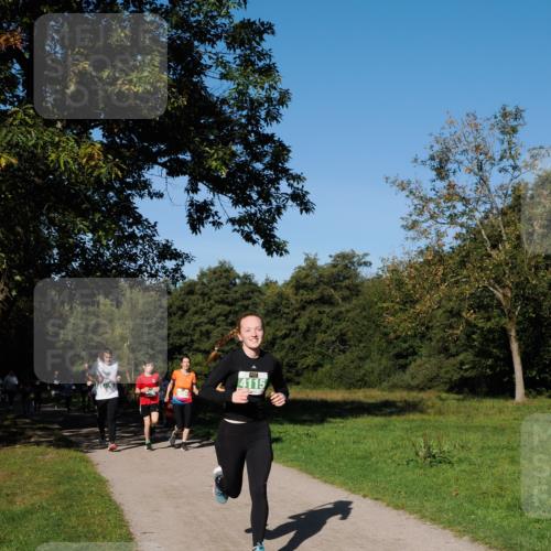 28.09.2025 - 33. Volkslauf durch das schöne Alstertal Fabian Wolf http://msf.ph/oto/8976125 28.09.2025 10:39:08 Laufen 4184, 4115 meine-sportfotos.de